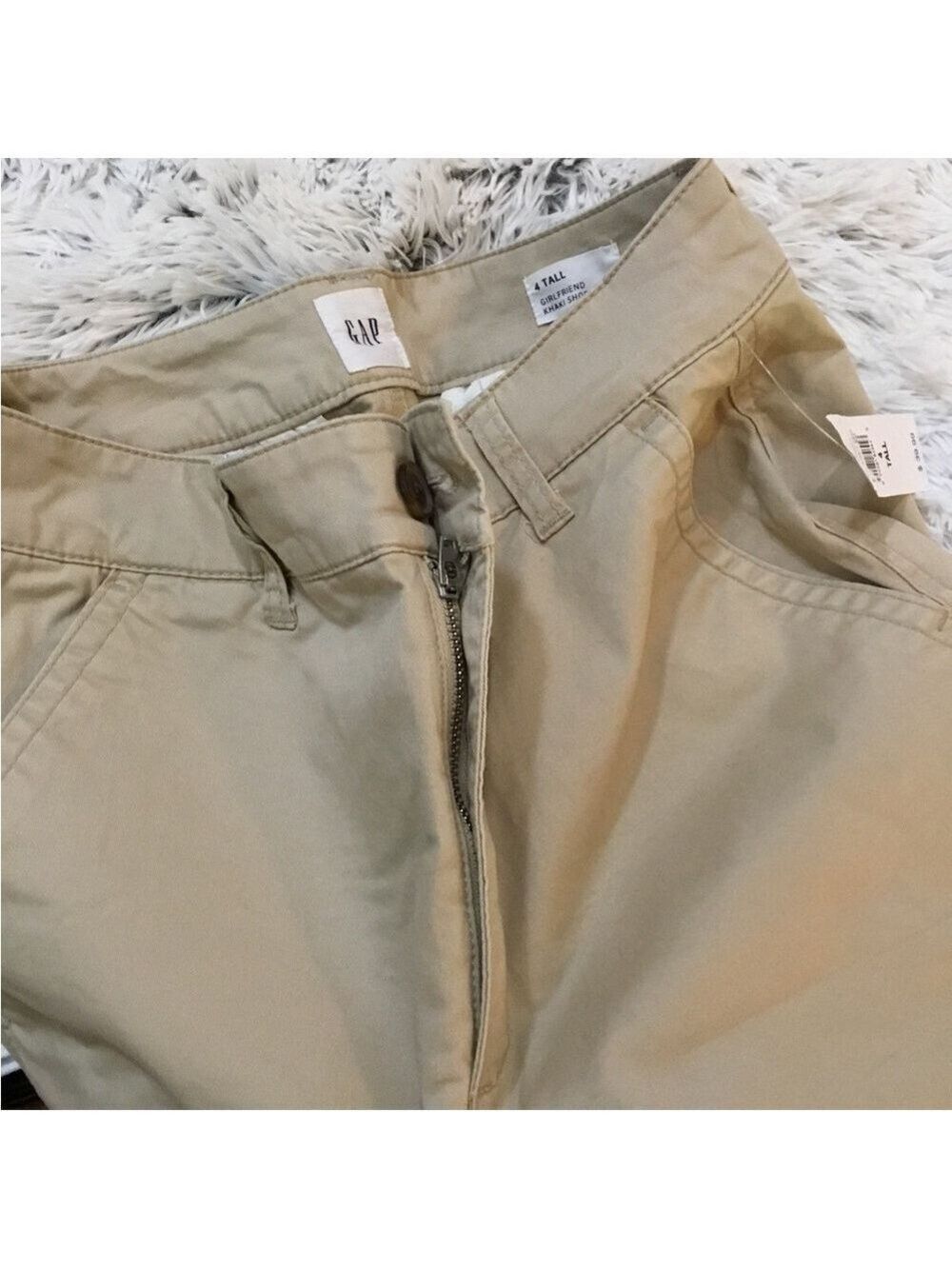 Gap girlfriend khaki button zipper closure shorts Womans size 4 Tall - Picture 8 of 9